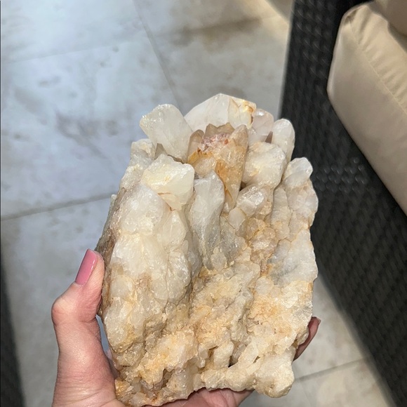 Natural Quartz Crystal Cluster - Picture 7 of 8